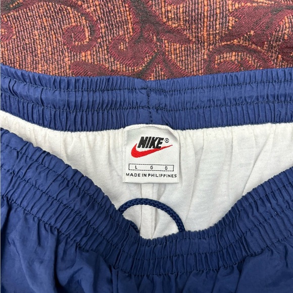 90s Nike Baggy Trackpants - Picture 2 of 2